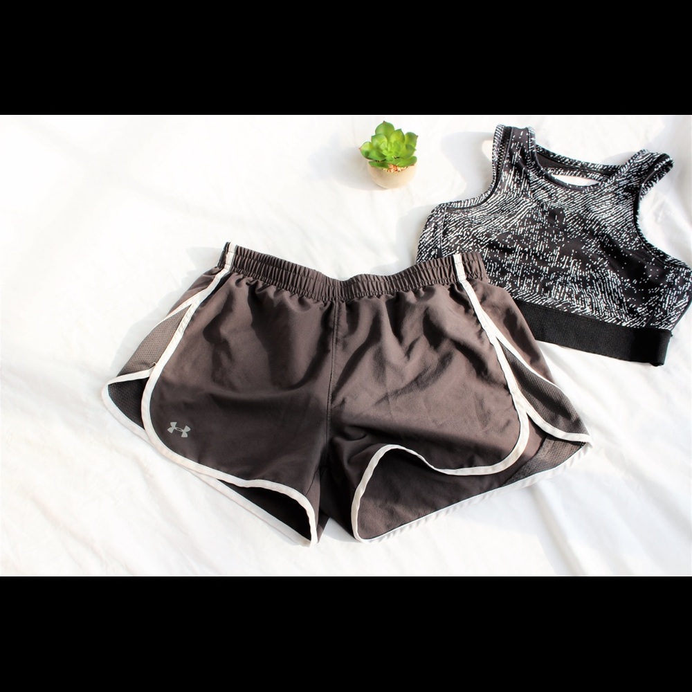 Under Armour • Women’s running shorts • Gray
